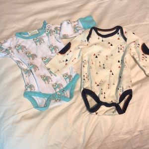 Long sleeve onesies